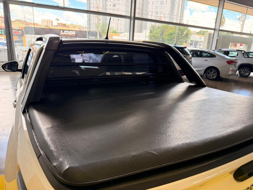 fiat strada 1.3 firefly flex volcano cd manual 4p 20228