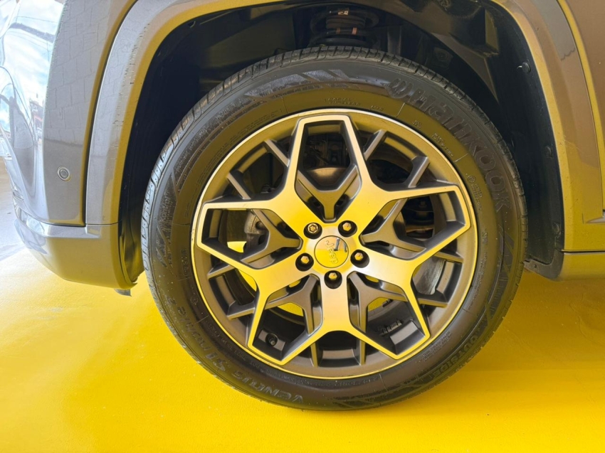 jeep commander 1.3 t270 turbo flex overland at6 4p automatico 20238