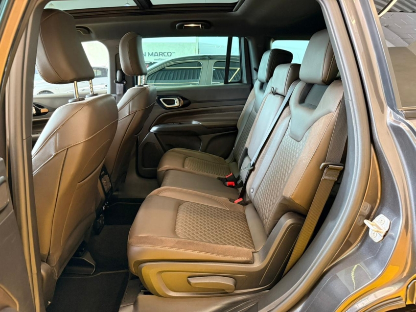 jeep commander 1.3 t270 turbo flex overland at6 4p automatico 202320