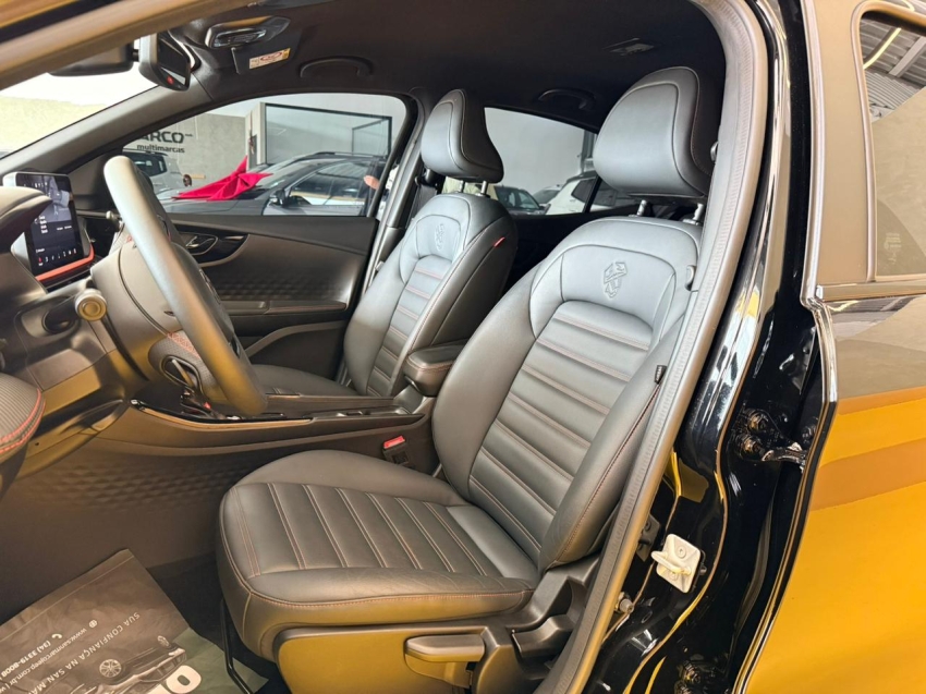 fiat fastback 1.3 turbo 270 flex abarth at6 4p automatico 202514