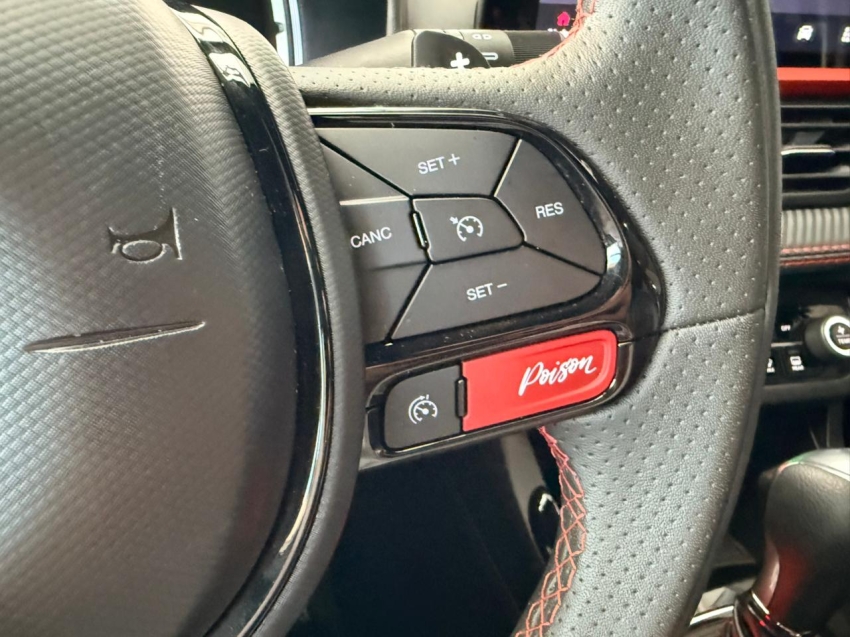 fiat fastback 1.3 turbo 270 flex abarth at6 4p automatico 202510