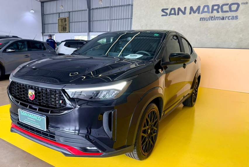 fiat fastback 1.3 turbo 270 flex abarth at6 4p automatico 20252