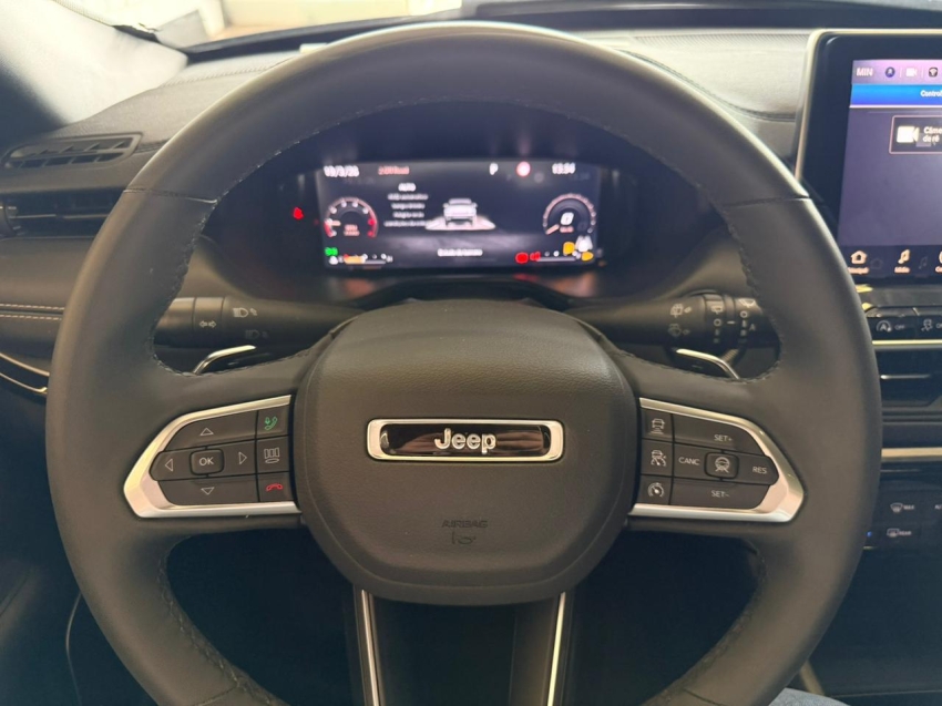 jeep compass 2.0 hurricane 4 turbo gasolina blackhawk at9 4p automatico 202513