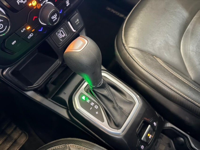 jeep renegade 1.3 t270 turbo flex longitude at6 4p automatico 20229