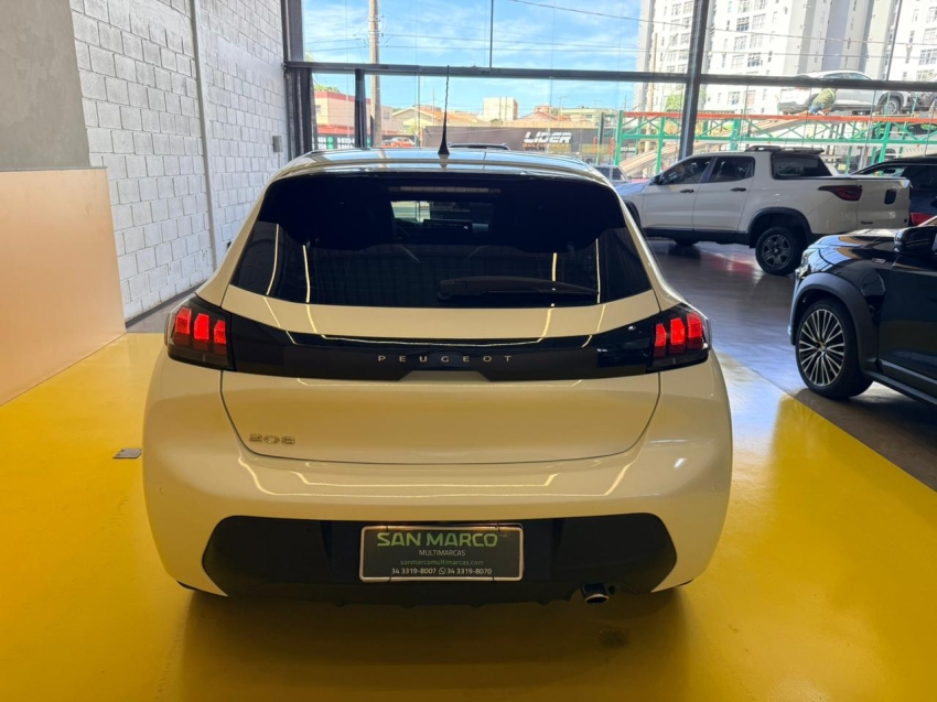 peugeot 208 1.6 16v flex griffe at6 4p automatico 20235