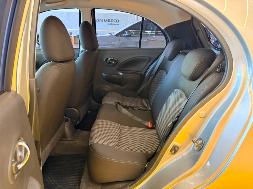 nissan march 1.6 sl 16v flexstart 4p xtronic flex automatico 202011