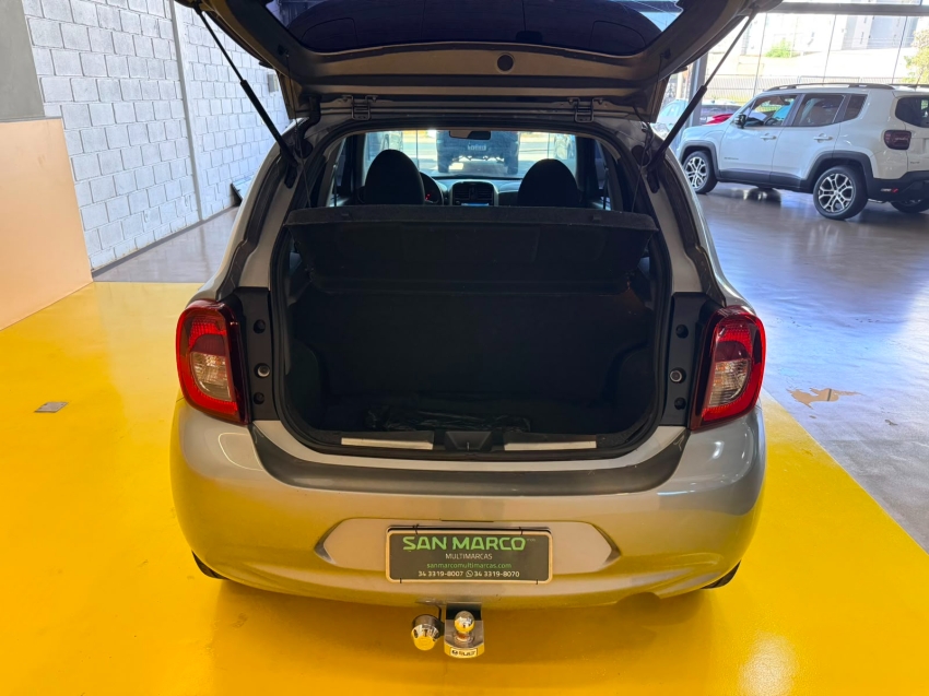 nissan march 1.6 sl 16v flexstart 4p xtronic flex automatico 20207