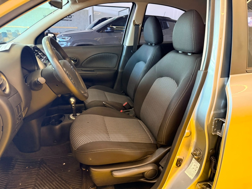 nissan march 1.6 sl 16v flexstart 4p xtronic flex automatico 202010