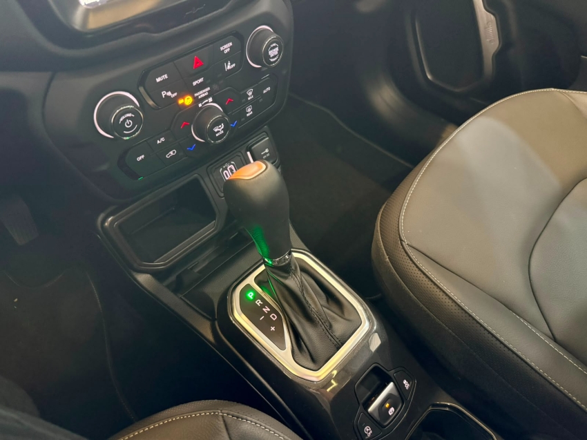 jeep renegade 1.3 t270 turbo flex sahara at6 4p automatico 202618