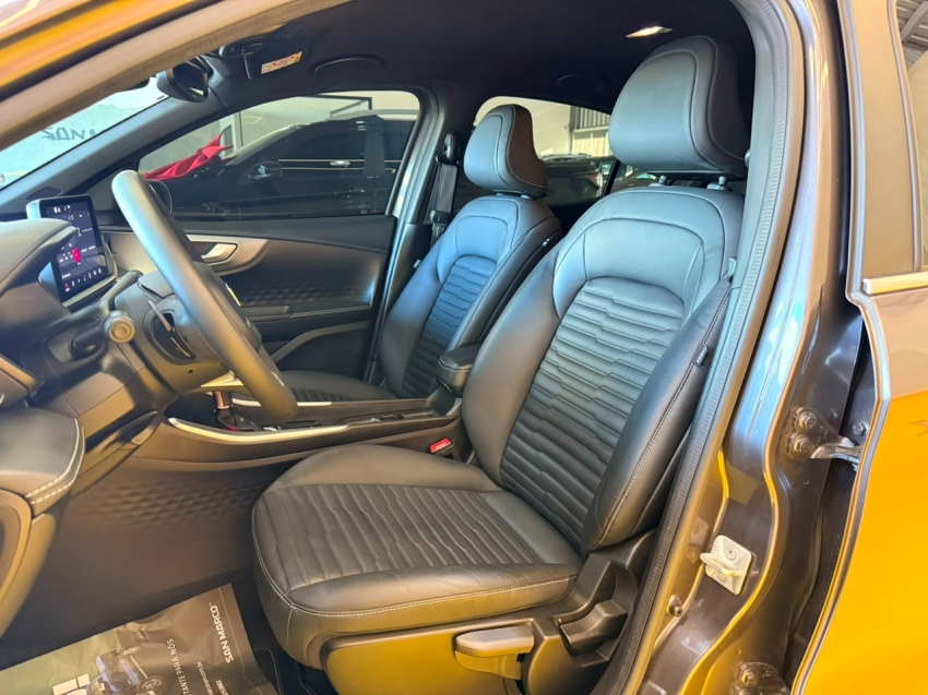 fiat fastback 1.3 turbo 270 flex limited edition at6 4p automatico 202415