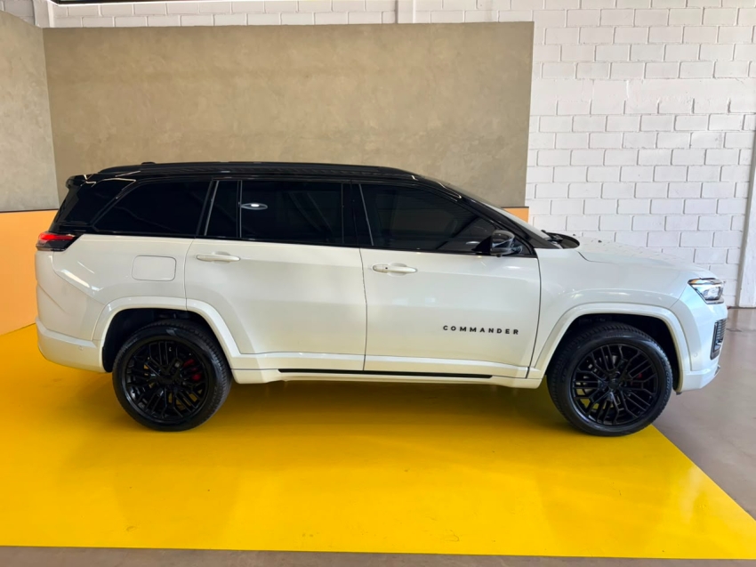 jeep commander 2.0 hurricane 4 turbo gasolina blackhawk at9 4p automatico 20263