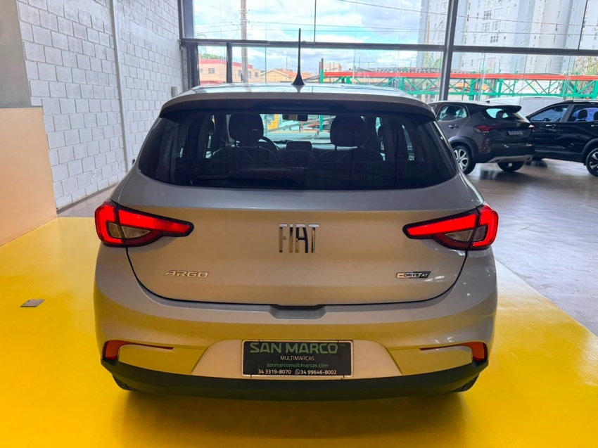 fiat argo 1.3 firefly flex drive cvt 4p automatico 20255