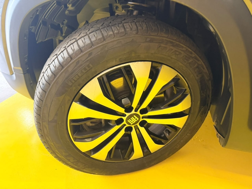 fiat toro 2.0 16v turbo diesel volcano 4wd at9 2.2 4p automatico 20257