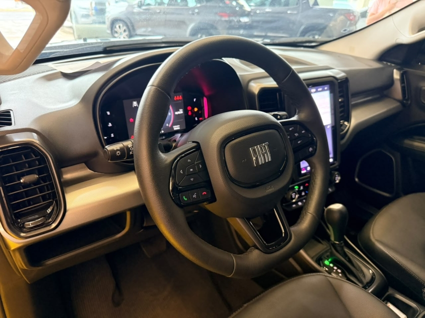 fiat toro 2.0 16v turbo diesel volcano 4wd at9 2.2 4p automatico 202513