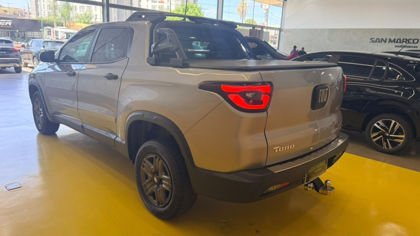 fiat toro 1.3 turbo 270 flex endurance at6 4p automatico 20243