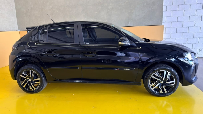 peugeot 208 1.0 turbo 200 flex griffe cvt 4p automatico 20246