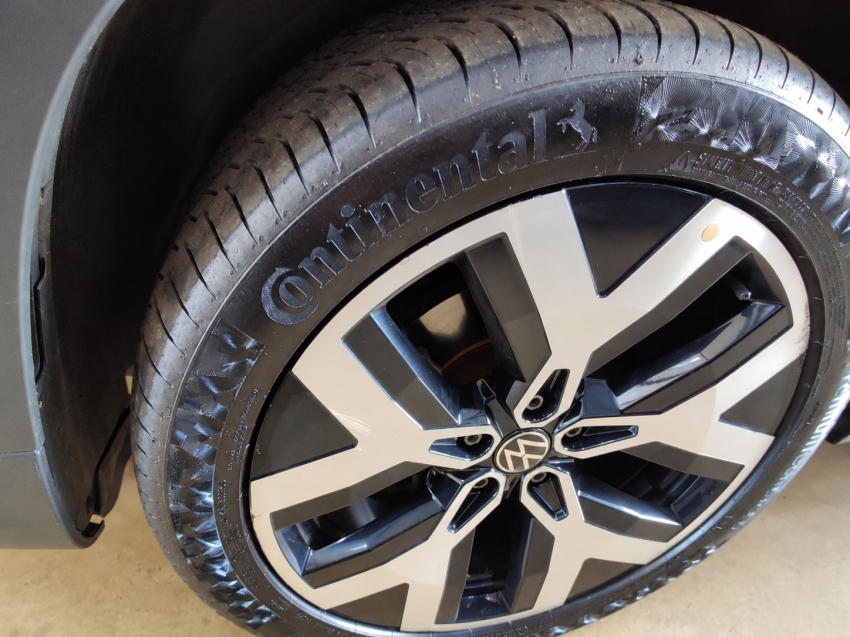 volkswagen taos 1.4 250 tsi total flex comfortline automatico 4p 20242
