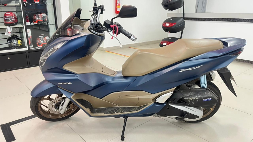 honda pcx 160 dlx abs 156 gasolina 1p automatico 2023 honda pcx 160 dlx abs 156 gasolina 1p automatico 2023