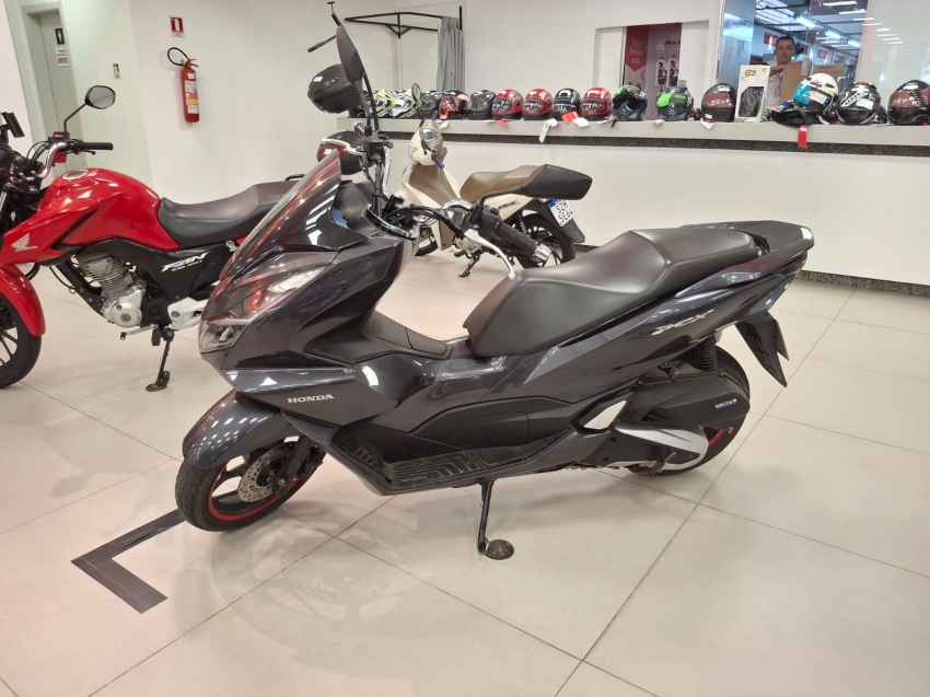 honda pcx 160 156 gasolina 1p automatico 2023 honda pcx 160 156 gasolina 1p automatico 2023