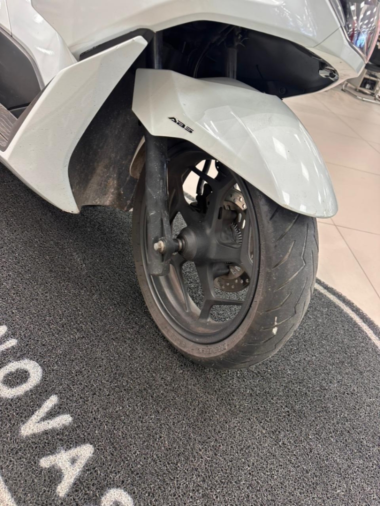 honda pcx 160 abs 156 gasolina 1p automatico 20234