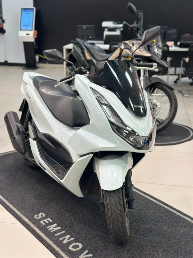 honda pcx 160 abs 156 gasolina 1p automatico 20232