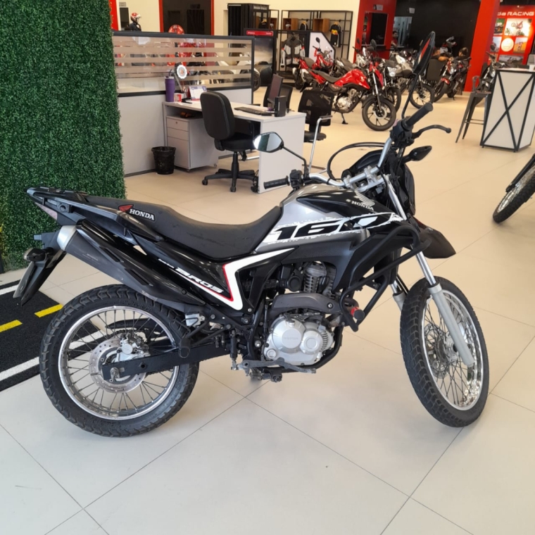 nxr bros 160 esdd 2019/20 r$ 16.500,00 qzj2b16