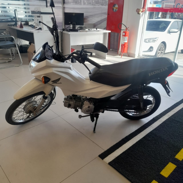 pop 110i gasolina 2017/18 r$ 9.900,00 phv2d00