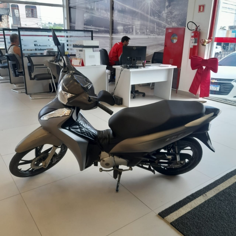 honda biz 125 flex 2023/23 r$ 14.900,00 qzd4g42