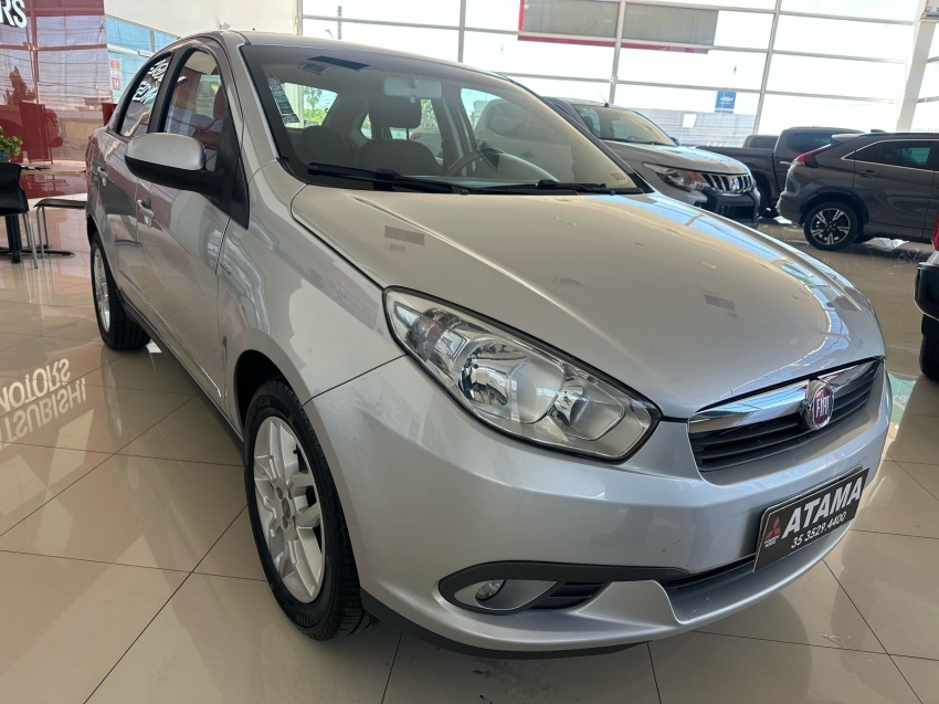 fiat grand siena 1.6 mpi essence 16v flex 4p manual 2015 fiat grand siena 1.6 mpi essence 16v flex 4p manual 2015