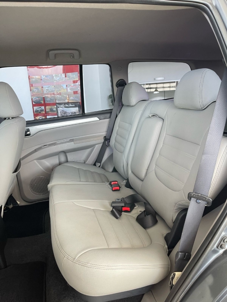 mitsubishi pajero 3.2 outdoor 4x4 16v turbo intercooler diesel 4p automatico 2017