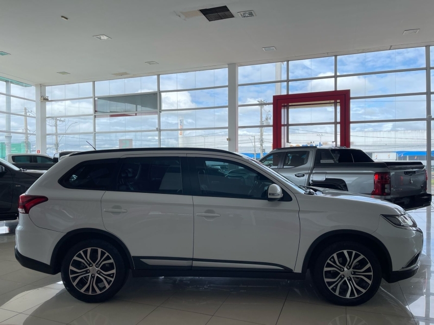 mitsubishi outlander 2.0 16v gasolina 4p automatico 2016