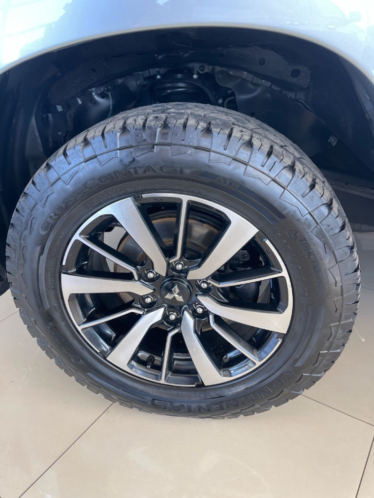 mitsubishi pajero sport 2.4 16v mivec turbo diesel hpe awd automatico 2020