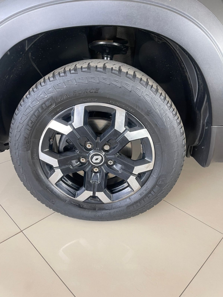 renault oroch 1.3 tce flex outsider x-tronic gasolina 4p automatico 2023