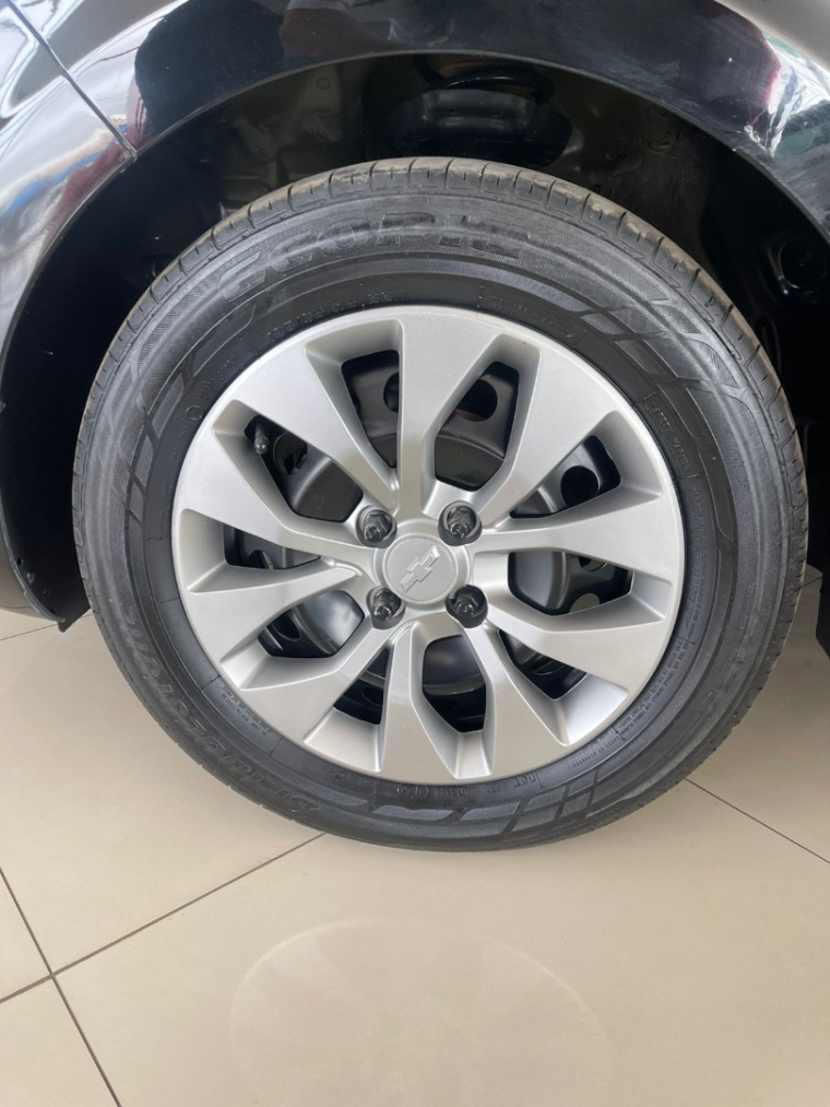 chevrolet onix 1.0 mpfi joy 8v flex 4p manual 2020