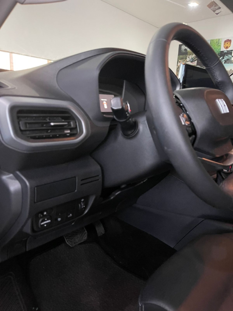 fiat titano 2.2 turbo diesel volcano 4x4 at6 2.1 4p automatico 2025