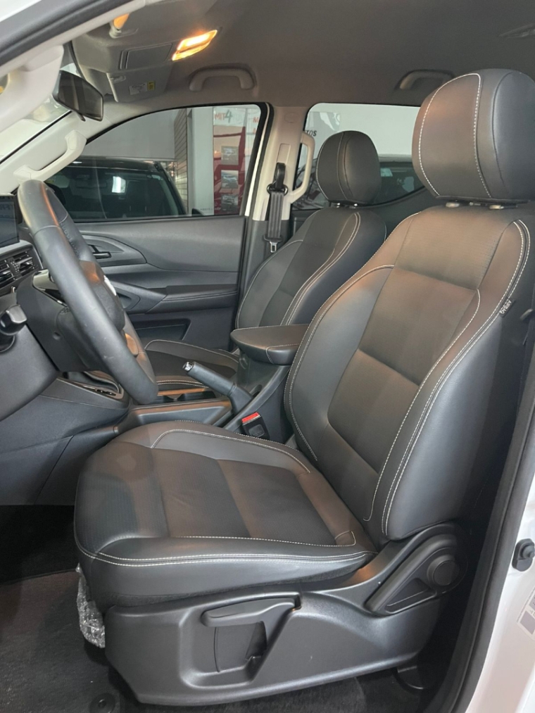 fiat titano 2.2 turbo diesel volcano 4x4 at6 2.1 4p automatico 2025