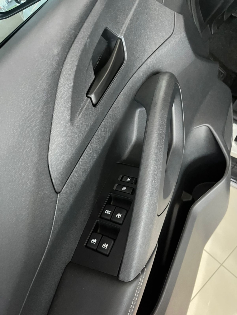 fiat titano 2.2 turbo diesel volcano 4x4 at6 2.1 4p automatico 2025