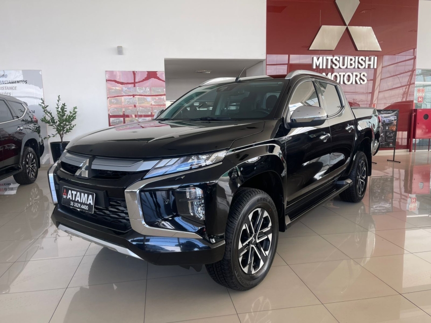 mitsubishi l200 triton 2.4 16v turbo diesel sport hpe-s cd 4p 4x4 automatico 2024