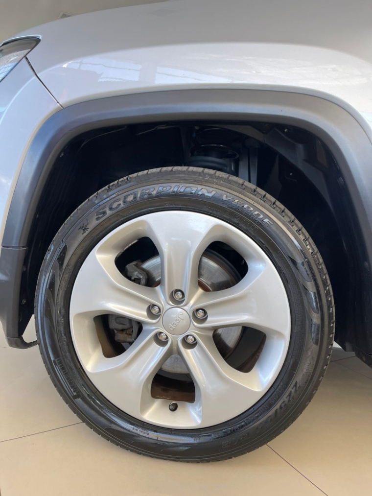 jeep compass 2.0 16v flex longitude automatico 4p 2017