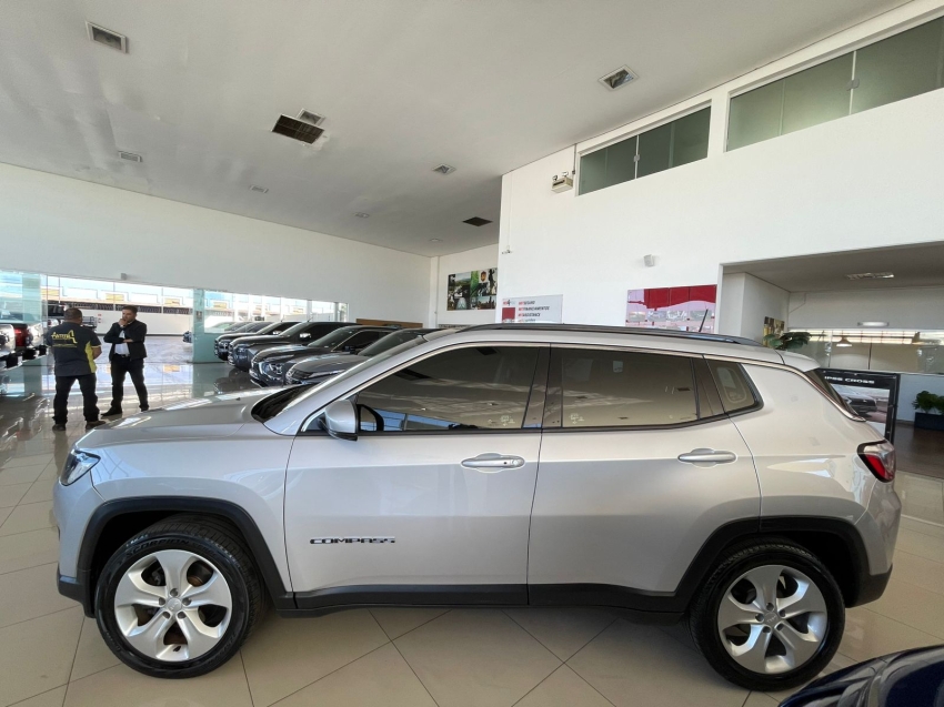 jeep compass 2.0 16v flex longitude automatico 4p 2017