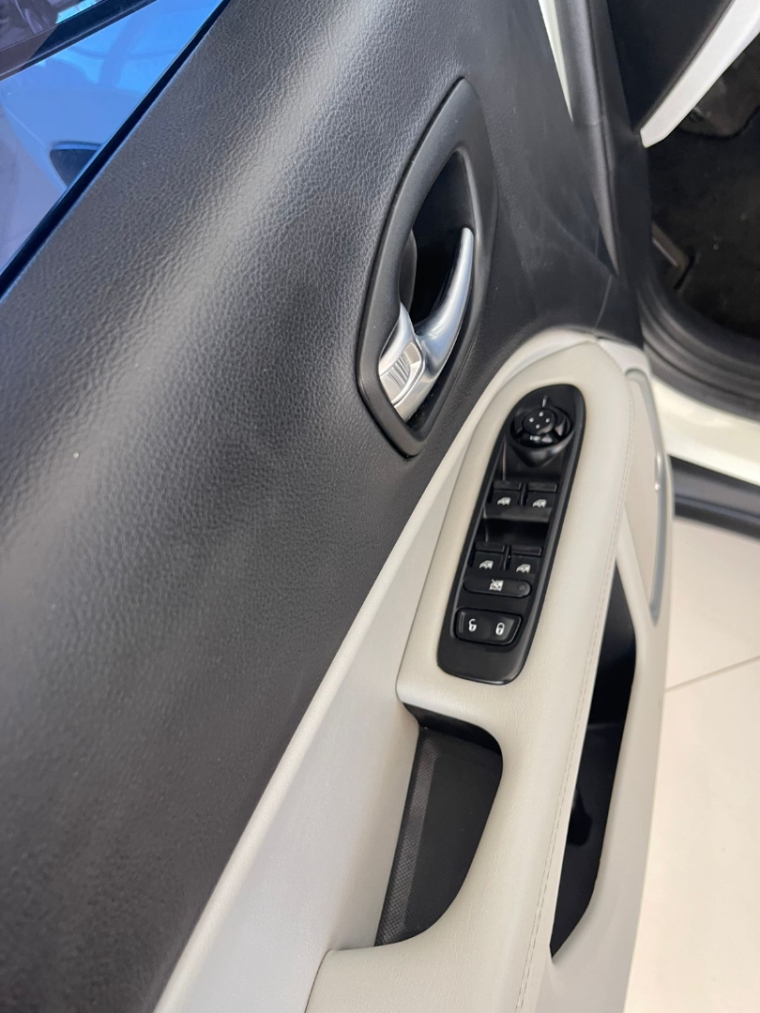 jeep compass 2.0 16v diesel longitude 4x4 automatico 4p 2019