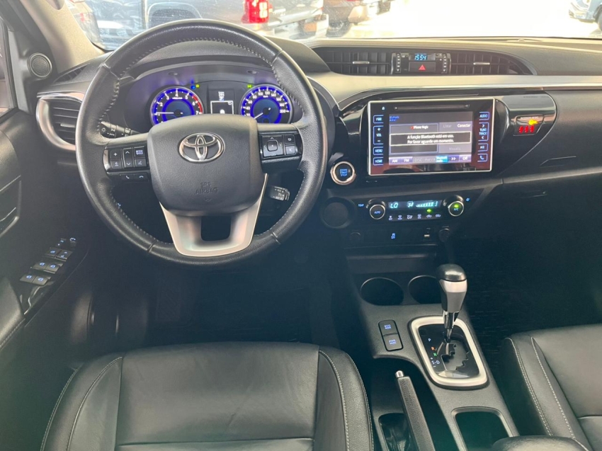 toyota hilux 2.7 srv 4x2 cd 16v flex 4p automatico 2.6 2019