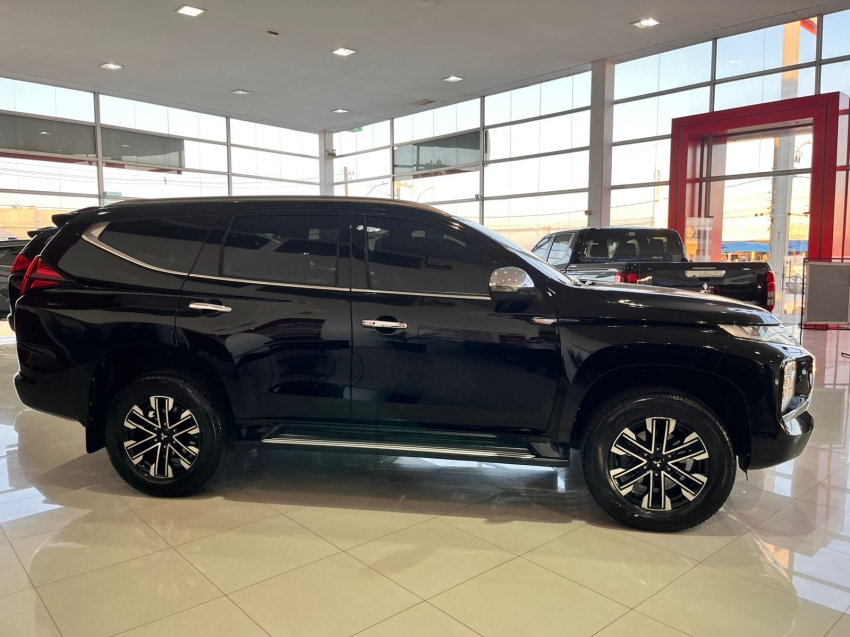 mitsubishi pajero sport 2.4 16v mivec turbo diesel hpe-s awd automatico 5p 2024