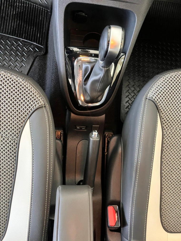renault captur 1.6 16v sce flex intense x-tronic 1.5 5p automatico 2019