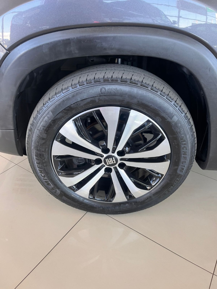 fiat toro 2.0 16v turbo diesel volcano 4wd at9 1.9 4p automatico 2022