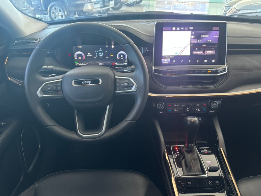 jeep commander 2.0 td380 turbo diesel limited at9 1.9 5p automatico 2022