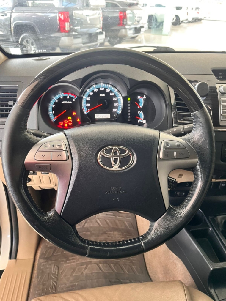 toyota hilux sw4 3.0 srv 4x4 16v turbo intercooler diesel 4p automatico 2.9 5p 2014