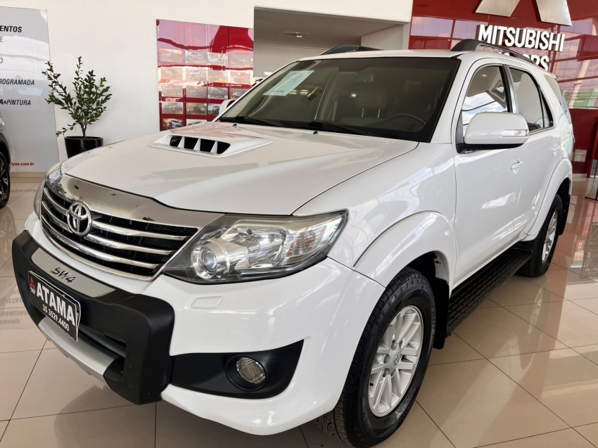 toyota hilux sw4 3.0 srv 4x4 16v turbo intercooler diesel 4p automatico 2.9 5p 2014