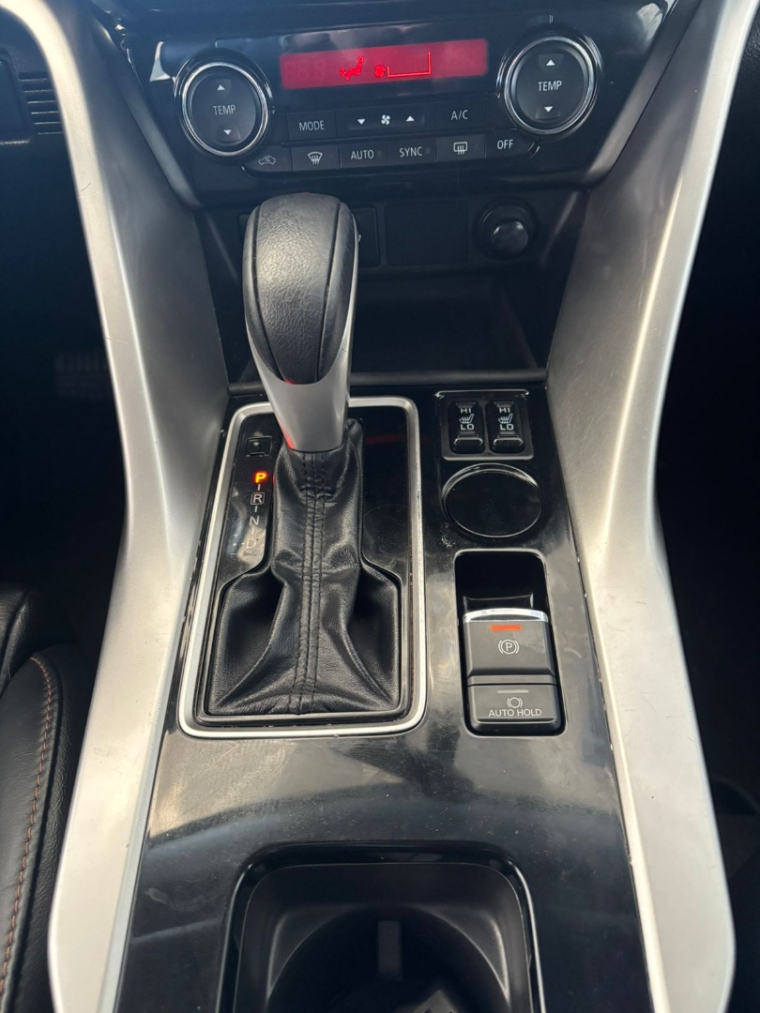 mitsubishi eclipse cross 1.5 mivec turbo gasolina hpe cvt 1.4 5p automatico 2020