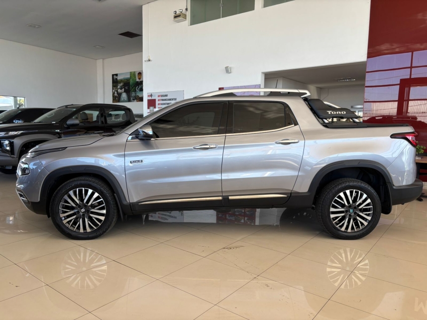 fiat toro 2.0 16v turbo diesel ranch 4wd at9 1.9 4p automatico 2024